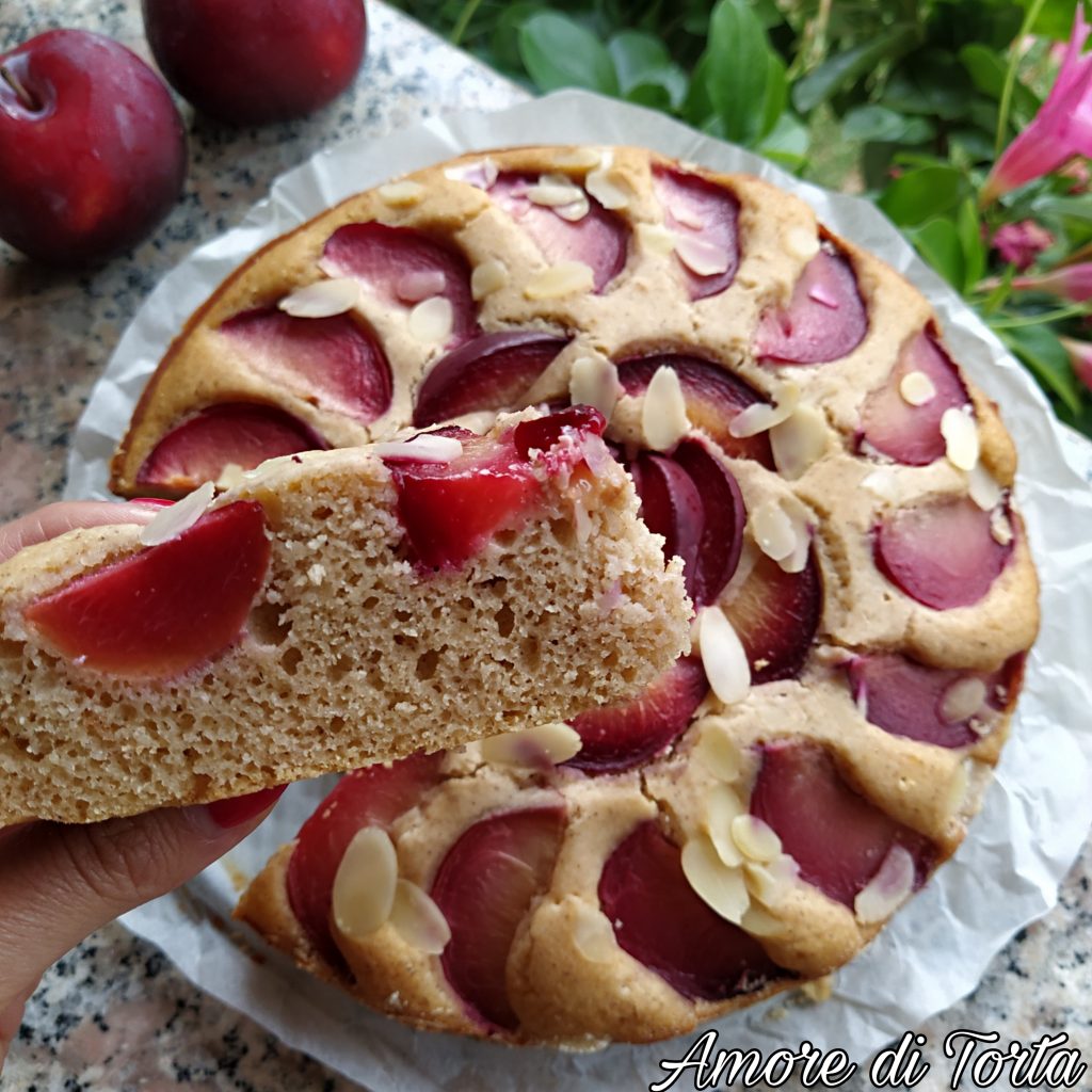 Torta di susine all'acqua | Senza uova-senza burro