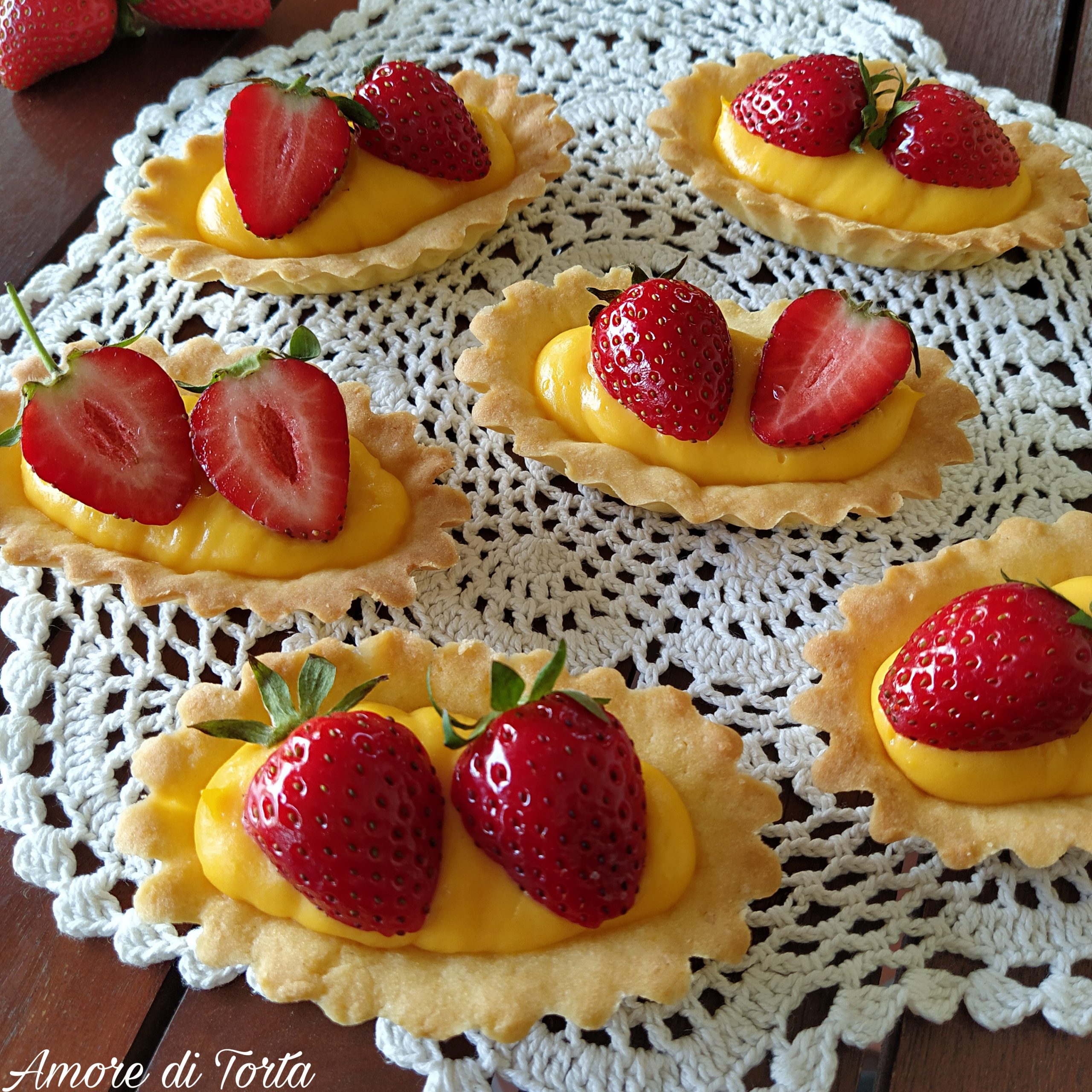 Tartellette crema e fragole