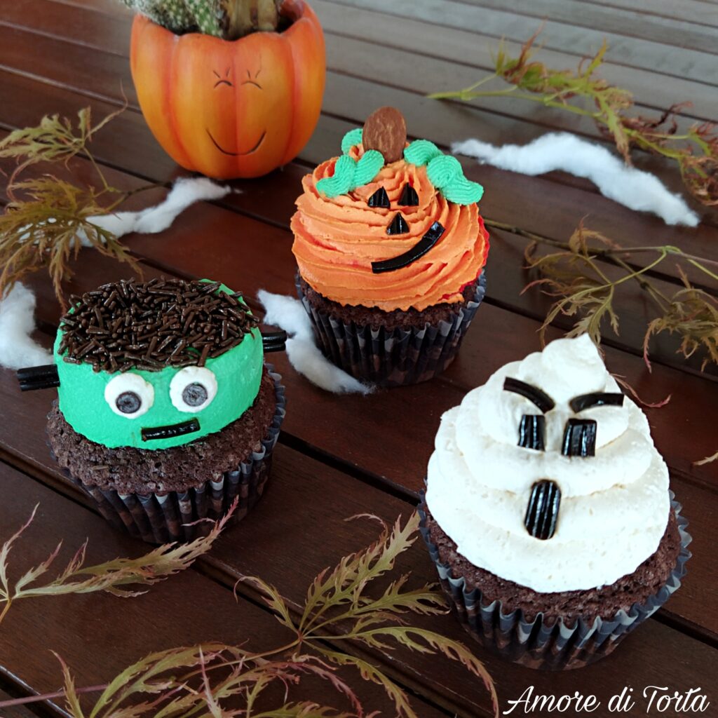 horror cupcake