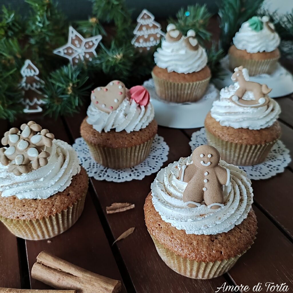 Gingerbread cupcake